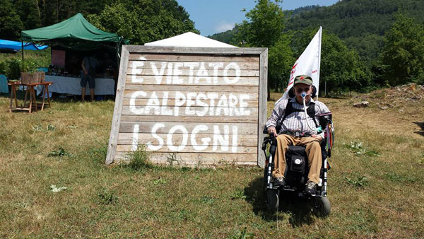 vietato-calpestare.jpg