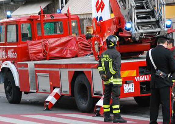 Calabria: Incendio in abitazione, novantenne muore carbonizzato 