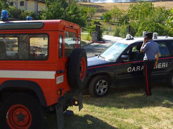  Escavatore in un dirupo, operaio muore nel reggino