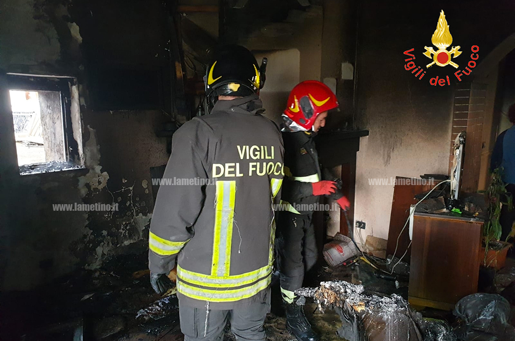 vigili-del-fuoco-5012019.jpg