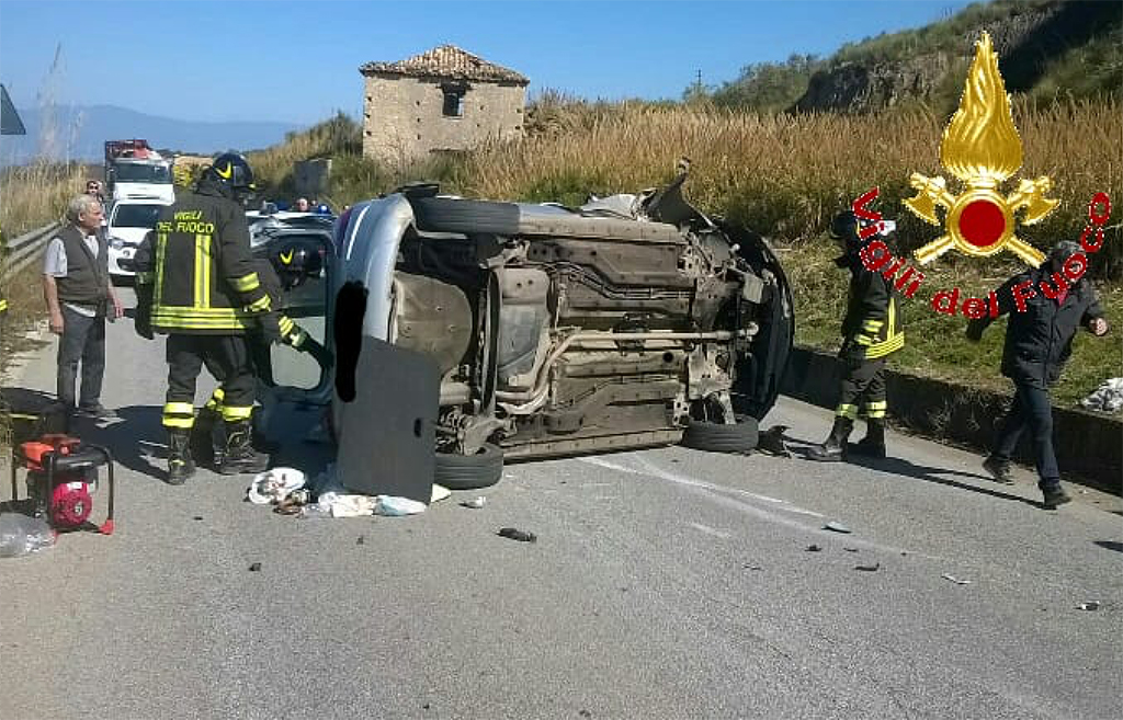vigili-del-fuoco-incidenti-1032019.jpg