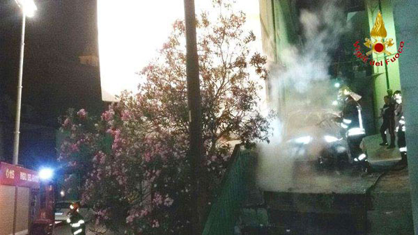 vigili-fuoco-calabria-incendio.jpg