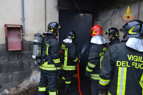 vigili-fuoco-ex-meractone-maggio-.jpg
