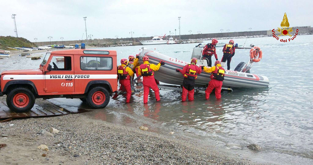 Concluso corso di autoprotezione in ambiente acquatico a Catanzaro