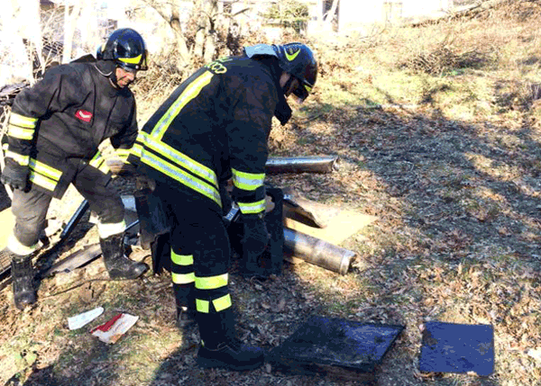 Esplode termostufa a Carlopoli, intervengono vigili del fuoco