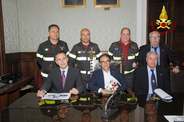 Calabria: XXII raduno dell’associazione nazionale vigili fuoco a Catanzaro