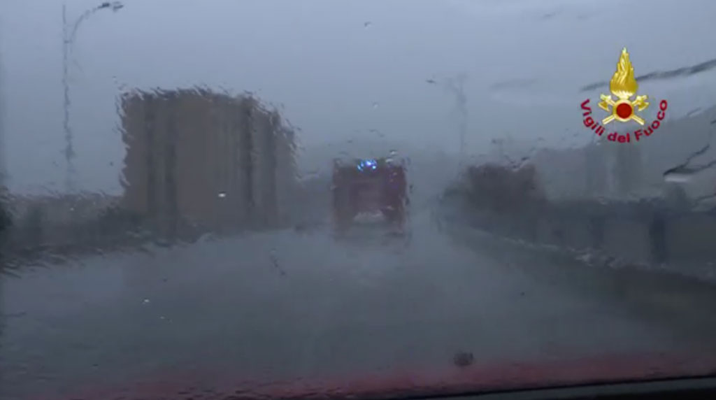 Maltempo, precipitazioni intense e venti forti: danni nel cosentino  