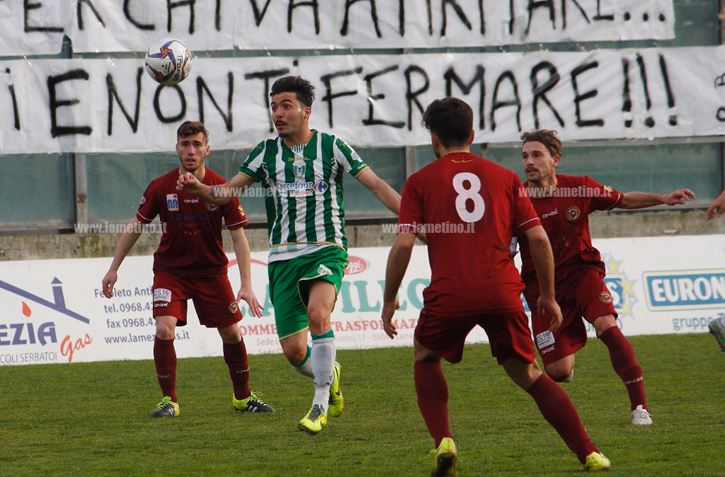 Vigor Lamezia attesa dal Noto nel turno infrasettimanale di campionato