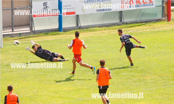 vigor-lamezia-partitella-2014.jpg