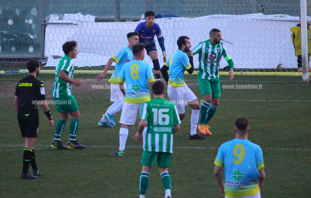 Promozione, la Vigor Lamezia cala il poker: 4-0 all'Africo   