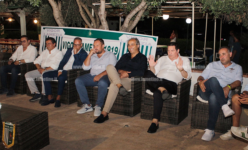 Presentata la Vigor Lamezia Calcio 2019-20. Sabato test al D'Ippolito con l'Amantea