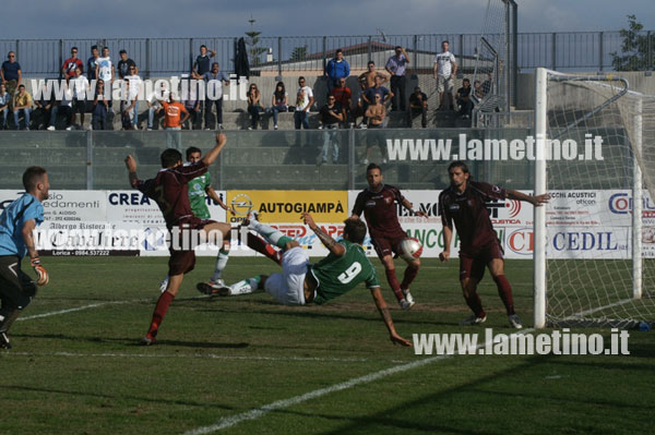 vigor-salernitana-DE-LUCA-IN-SEMIROVESCIATA-COLPISCE-PALO