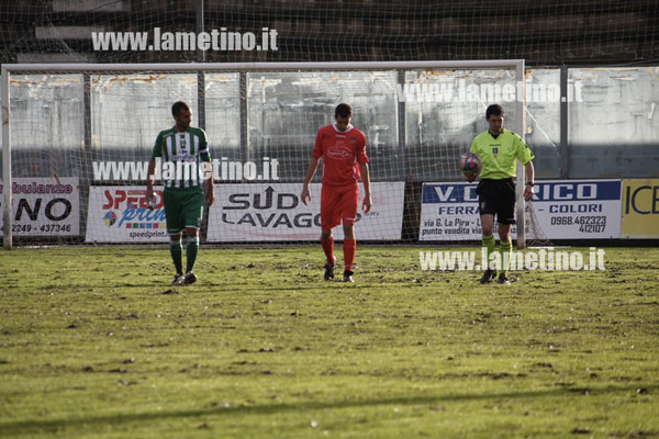 Lamezia: Assessore Piccioni interviene su condizioni del campo allo stadio D’Ippolito