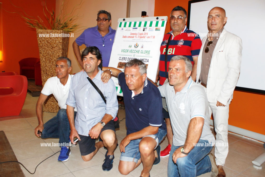 Lamezia, il 3 luglio vecchie glorie Vigor sfidano squadra del Clero a scopo benefico