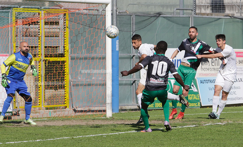 Il Belvedere batte la Vigor Lamezia Calcio 1919 e accede alla finale play-off contro il Sambiase