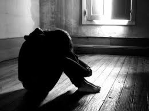 Violenza sessuale di gruppo su adolescente con disturbi cognitivi, ai domiciliari un uomo e una donna nel Cosentino