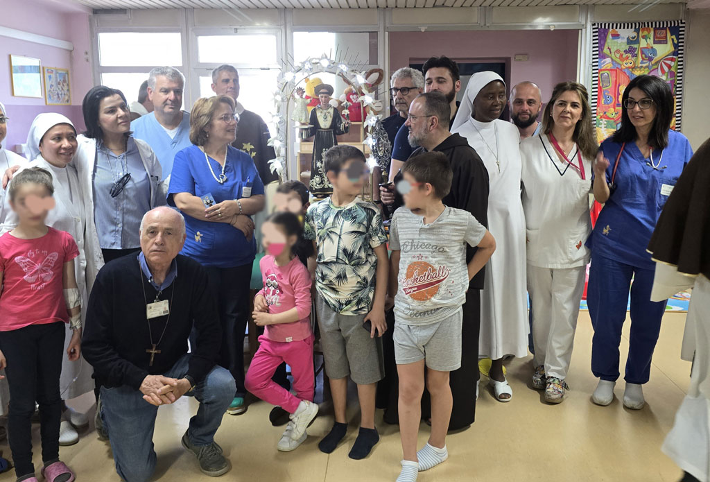 visita-S.-Antonio-ospedale-5_6f4d5.jpg