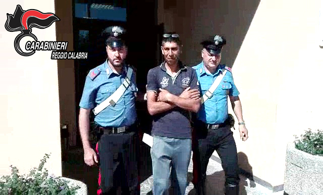 Latitante bulgaro rintracciato dai carabinieri a Falerna, arrestato - VIDEO