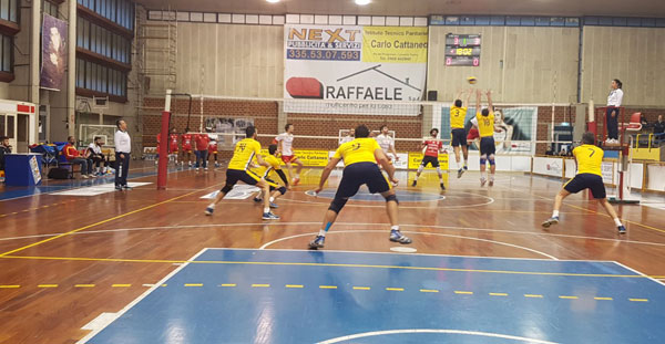 Volley, la Raffaele Lamezia perde contro il Taviano