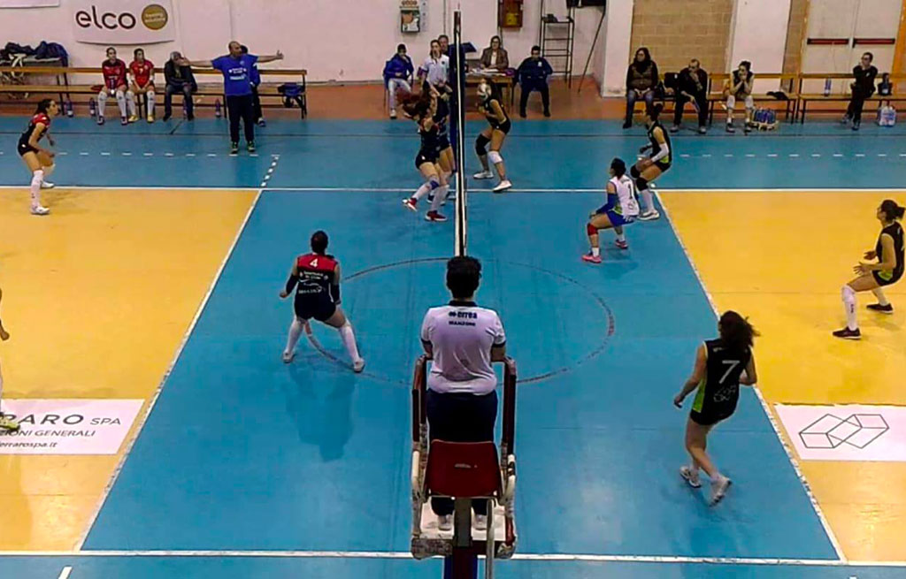 Volley, preziosa vittoria in chiave salvezza della Ferraro Lamezia sul Santa Teresa Riva