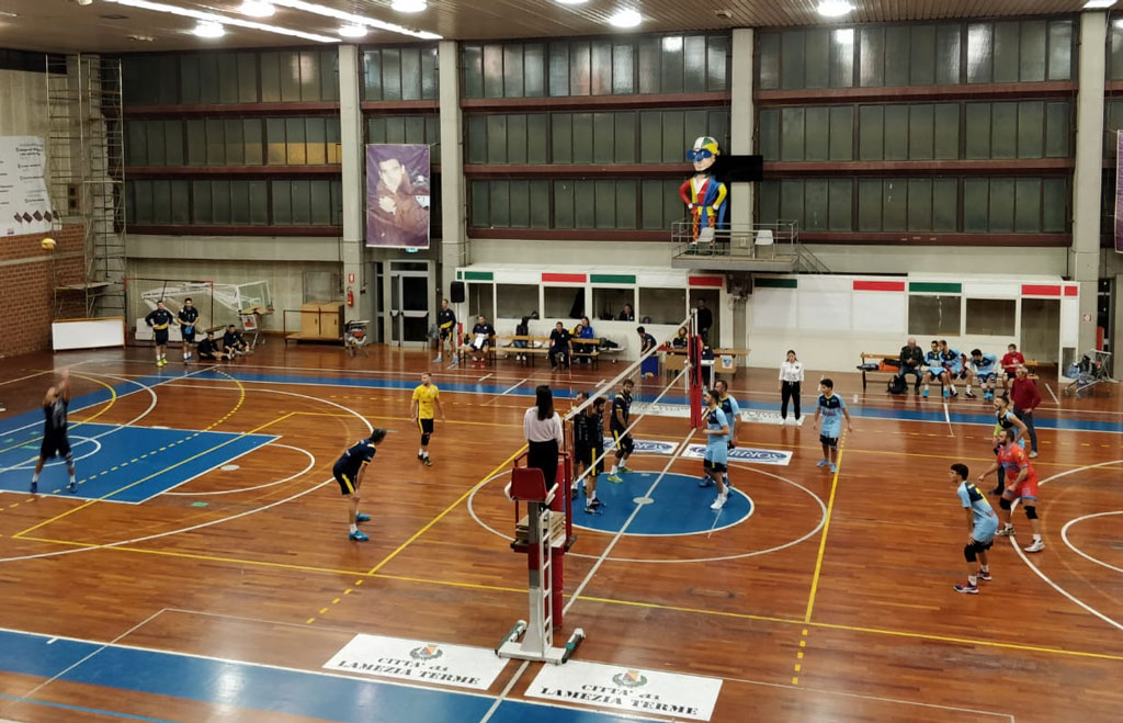 Vittoria in casa per la Raffaele Lamezia Pallavolo contro la Volley Bisignano