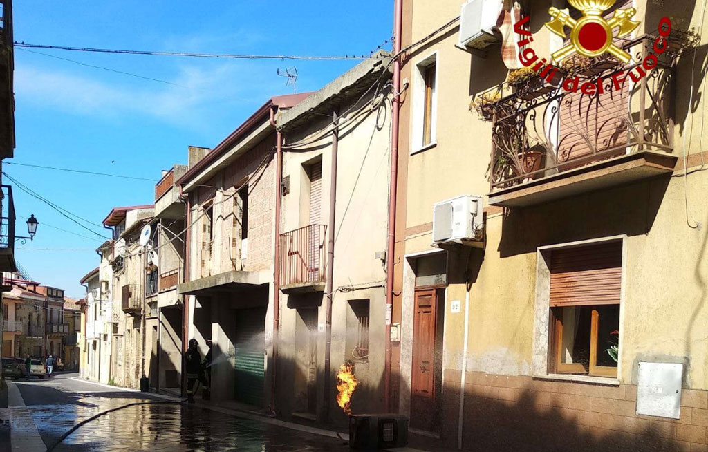 In fiamme bombola gas in un appartamento a Spilinga, nessun ferito