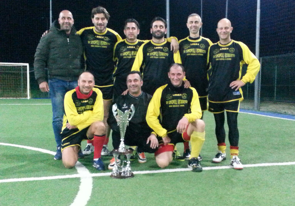 I vigili del fuoco si aggiudicano il torneo interforze "S. Barbara" a Catanzaro