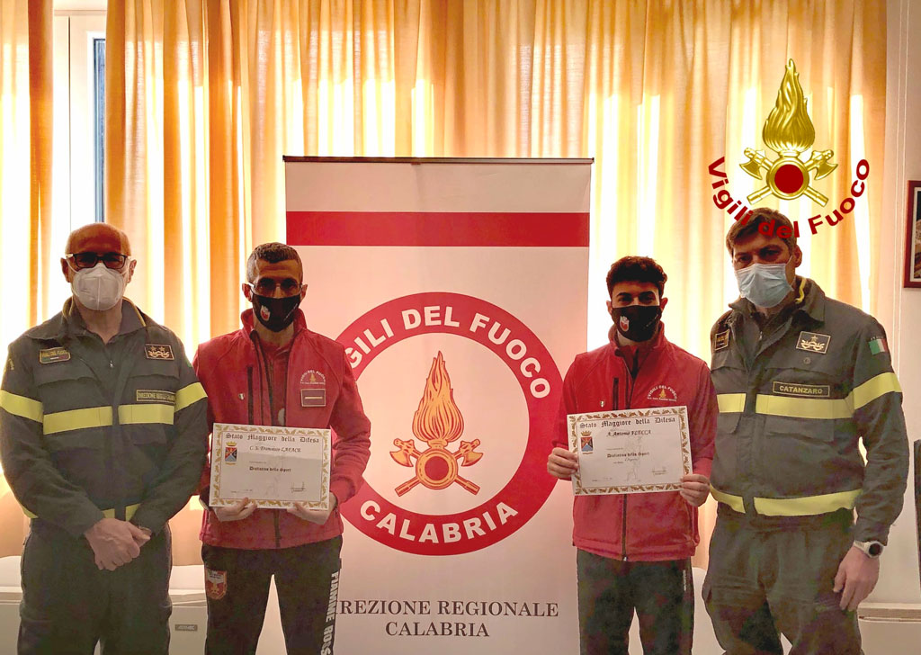 Cerimonia di consegna "Distintivi dello Sport" ad atleti calabresi del corpo nazionale Vigili del fuoco