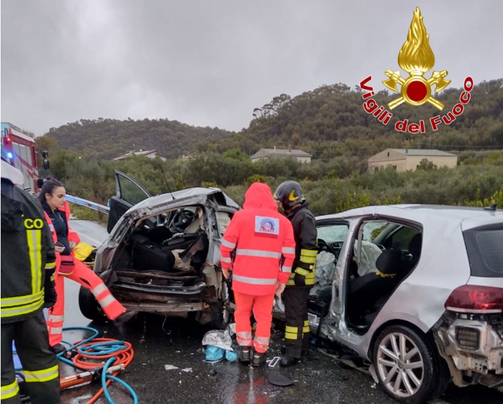 Scontro tra due auto sulla statale 107 a febbraio, salgono a 4 le vittime