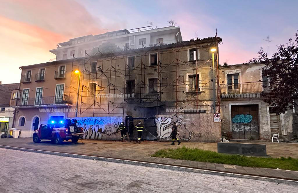 vvf-incendio-2110221826c_7ccc9.jpg