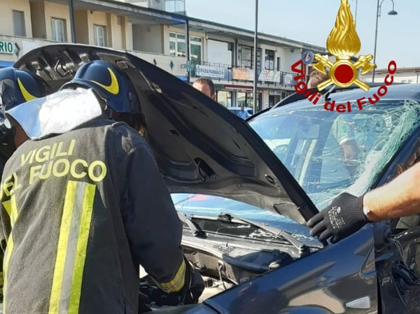 vvf-incidente-davoli-2662020.jpg