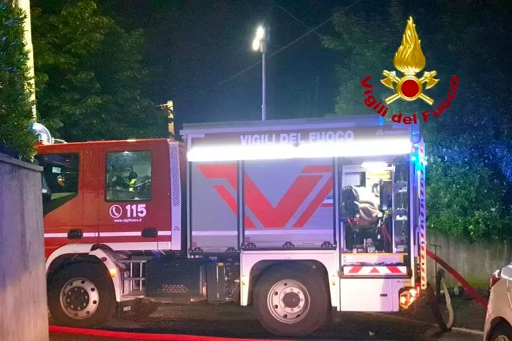 In fiamme 5 auto a Corigliano Rossano, non escluso il dolo