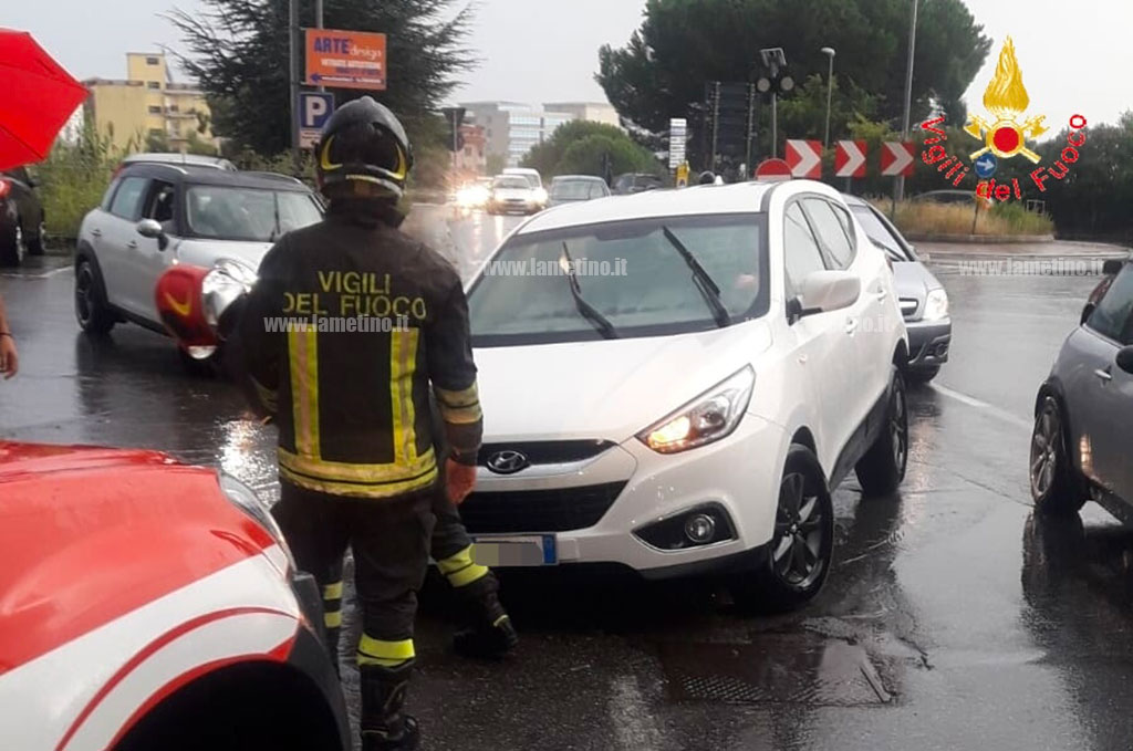 Maltempo: pioggia e vento a Catanzaro e in alcune zone provincia, disagi su strade 