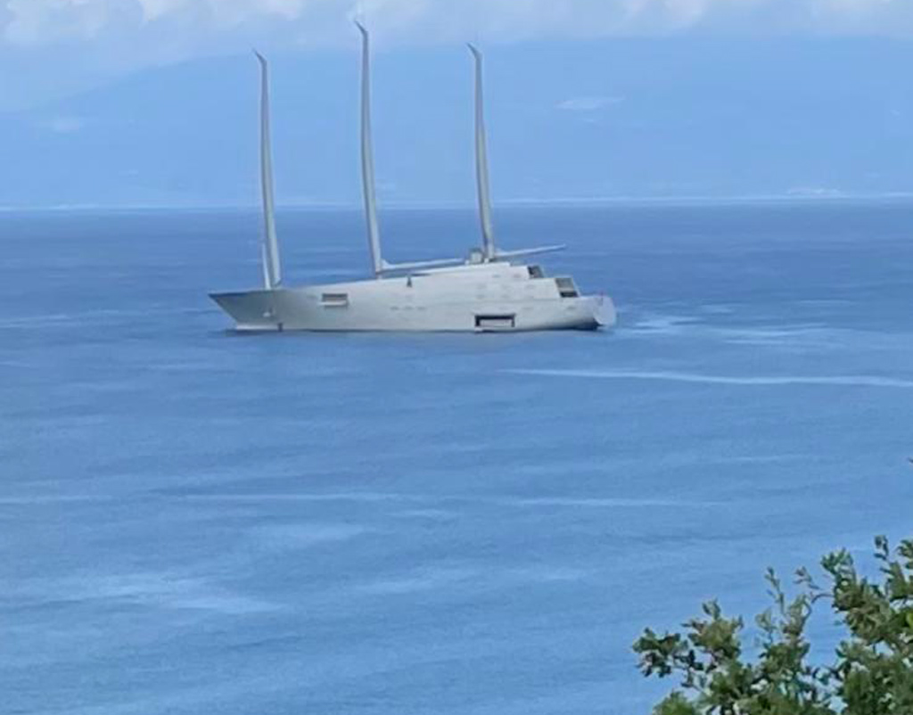 yacht-3_2cf22.jpg