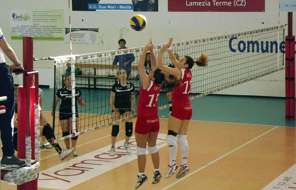 Volley: play-off nell’andata dei quarti di finale, vittoria della Yamamay 