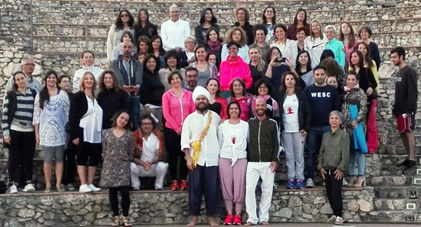 Festeggiata la Terza giornata mondiale dello yoga a Catanzaro