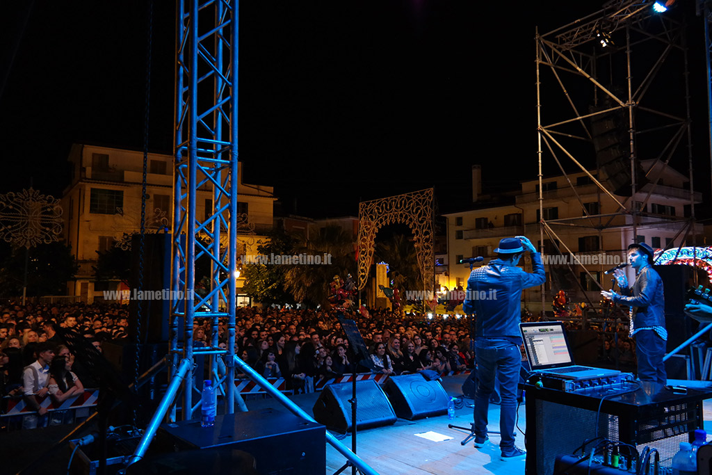 Lamezia, concerto degli Zero Assoluto in piazza 5 dicembre in onore di San Francesco di Paola