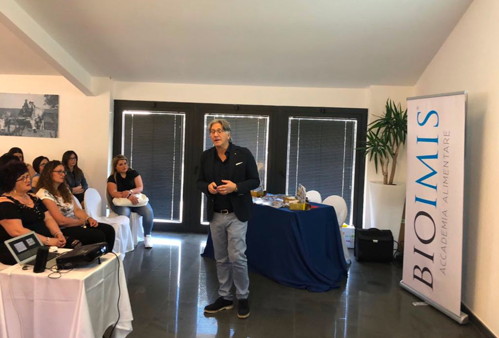 Verso un percorso di educazione alimentare, tour di Roberto Zorzo fa tappa a Maida