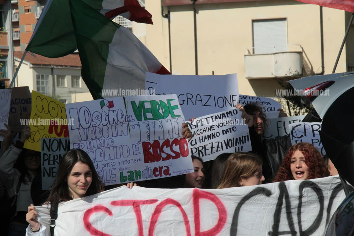 studenti-carovita-Image-2026-10-29-at-10.21.41_2c192.jpg