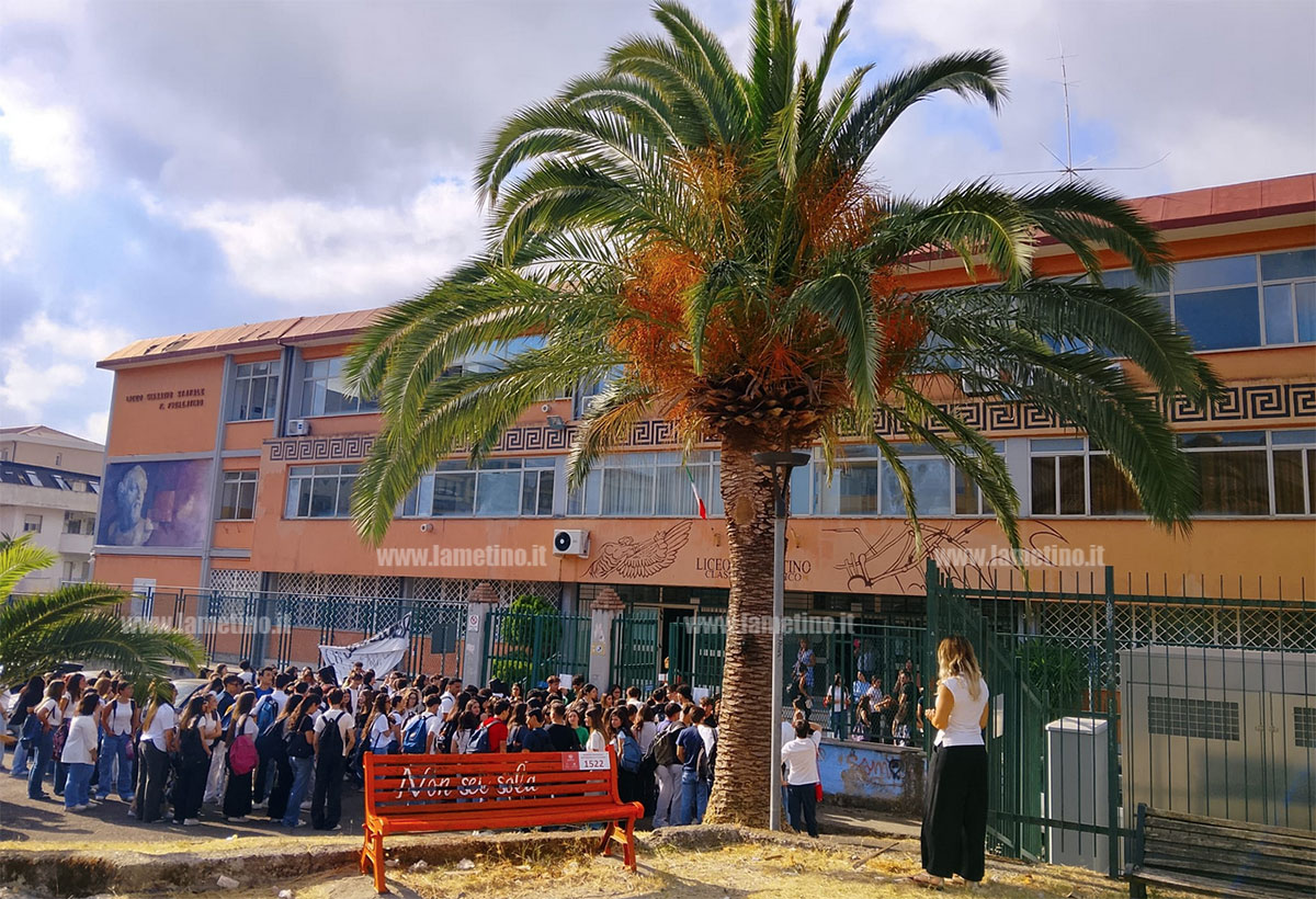 studenti-maturita-fiorentino-attesa-2026_af26e.jpg