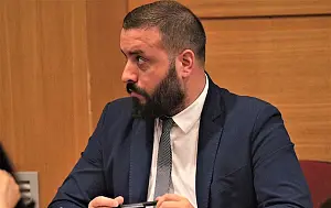 gianturco0_b2356_340ab_903fa_9f277_9b471_a0fb8_9c5fc.jpg