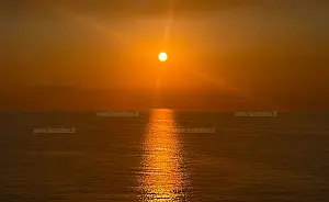 mare-tramonto-tirreno_foto-268220_4367f.jpg