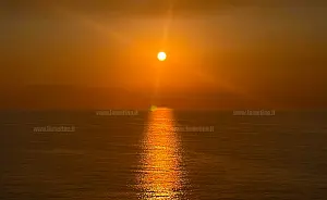 mare-tramonto-tirreno_a8220.jpg