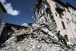 terremoto-case-crollate_a42ad.jpg