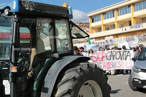 prima-studentie-agricoltori-contro-carovita-Image-2026-10-29_c5959.jpg