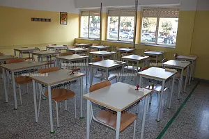 ingresso-scuola-inizio-2492020_19aae_b432d_7ee16_0c32f.jpg