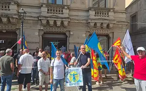manif-pref-3_c2ce7.jpg