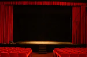 sipario-teatro_90884.jpg