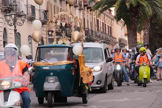 vespa2_bc45a.jpg