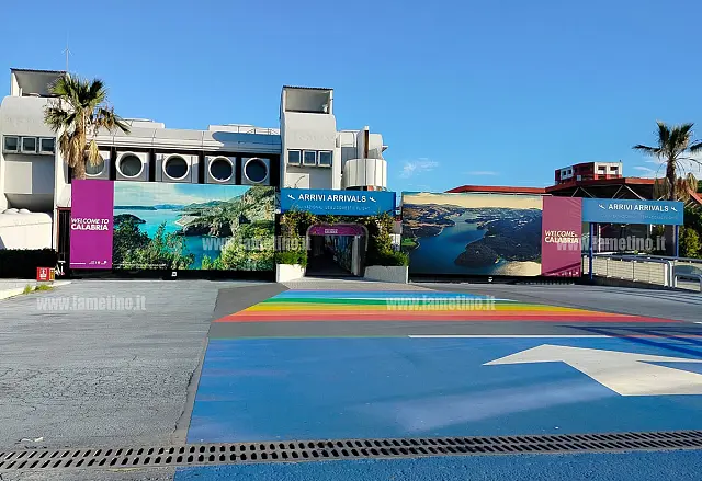 arriviaeroportolamezia24b252_f019a.jpg